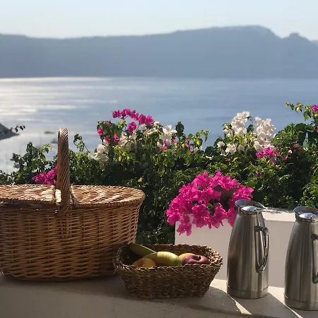 Hotel Chelidonia Traditional Oia (Santorini)