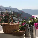 彻利东尼亚传统酒店