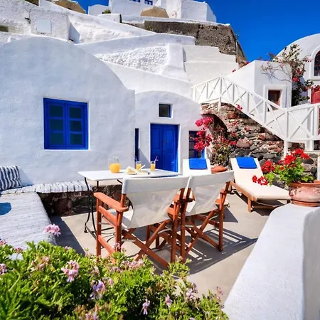 فندق Chelidonia Traditional 3*