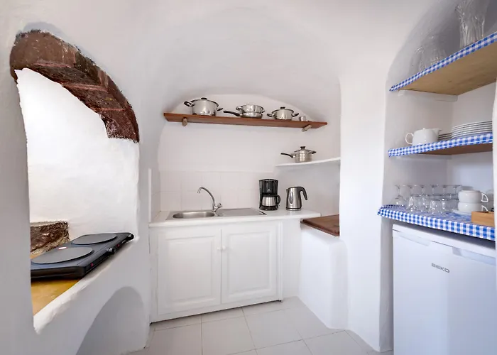 Chelidonia Traditional 3*