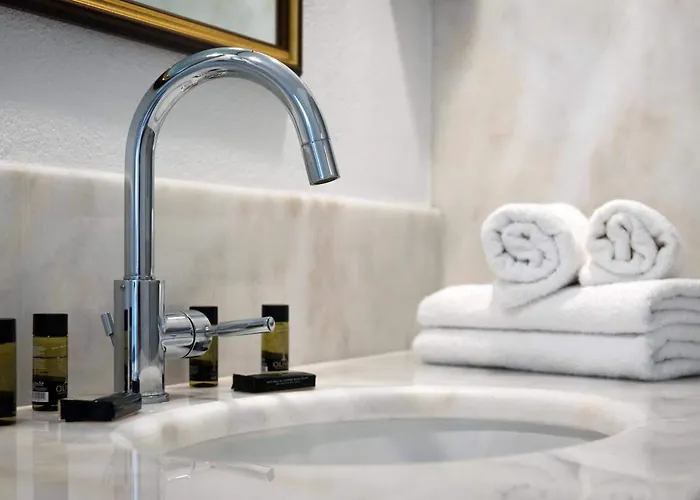 فندق Chelidonia Traditional