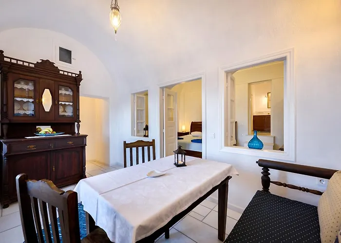 فندق Chelidonia Traditional أويا