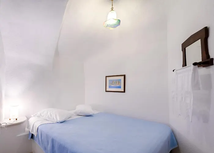 فندق Chelidonia Traditional 3*